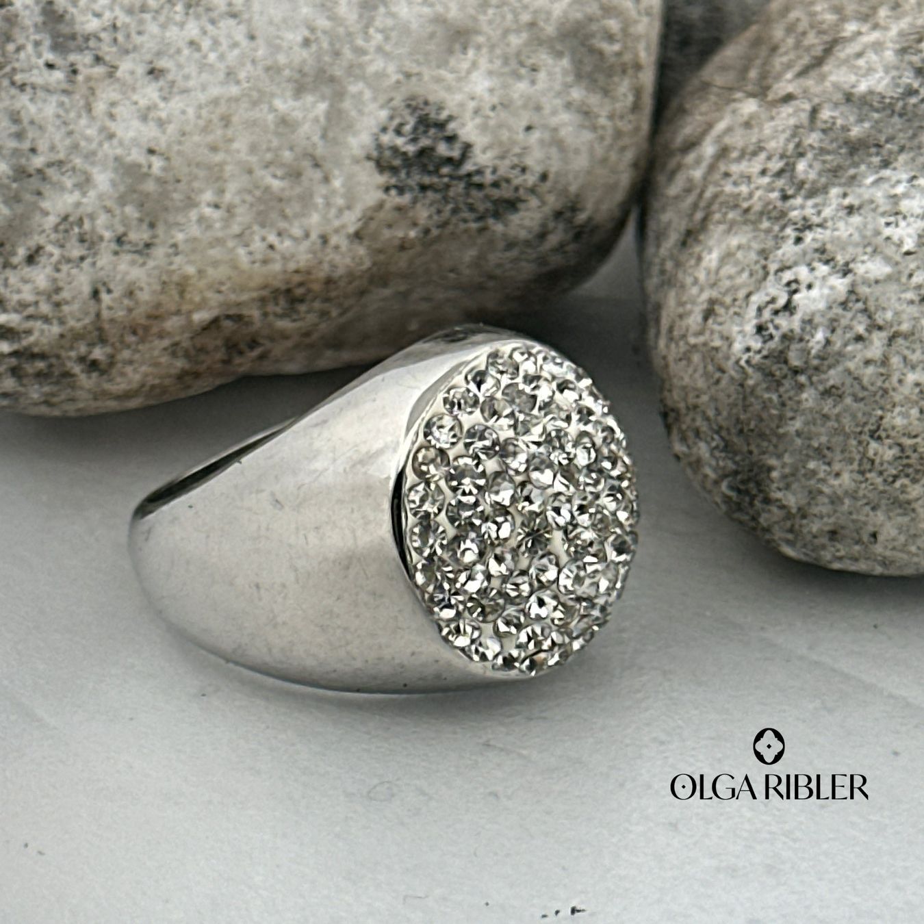 Olga Ribler Anelli: Edelstahl  Ring mit Zirkonia Ringgrösse 57 – Nuovo (secondo la descrizione) da Luzern venduto da Schmuckoutlet 2