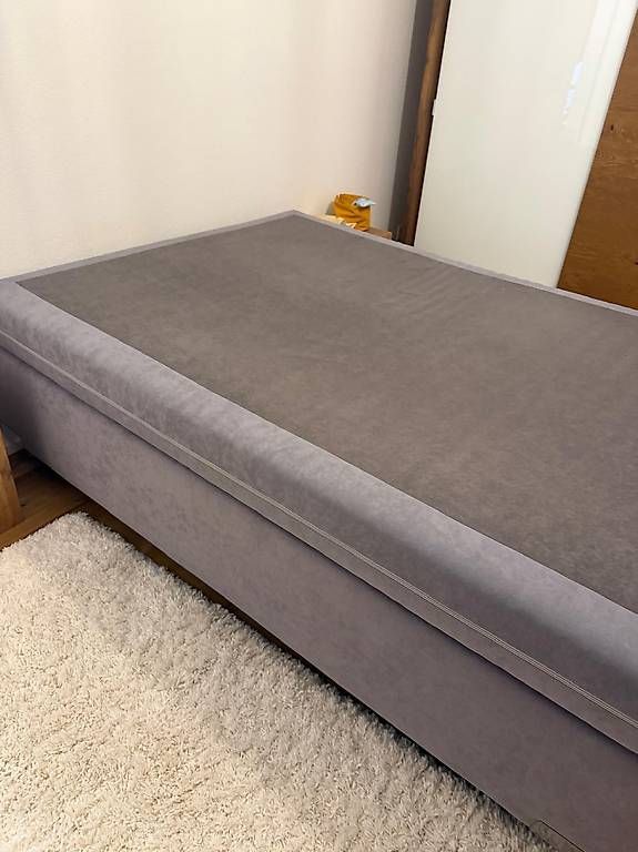 Betten: Boxspringbett Queen Size – Gebraucht aus Arth von tar_s2dz 1