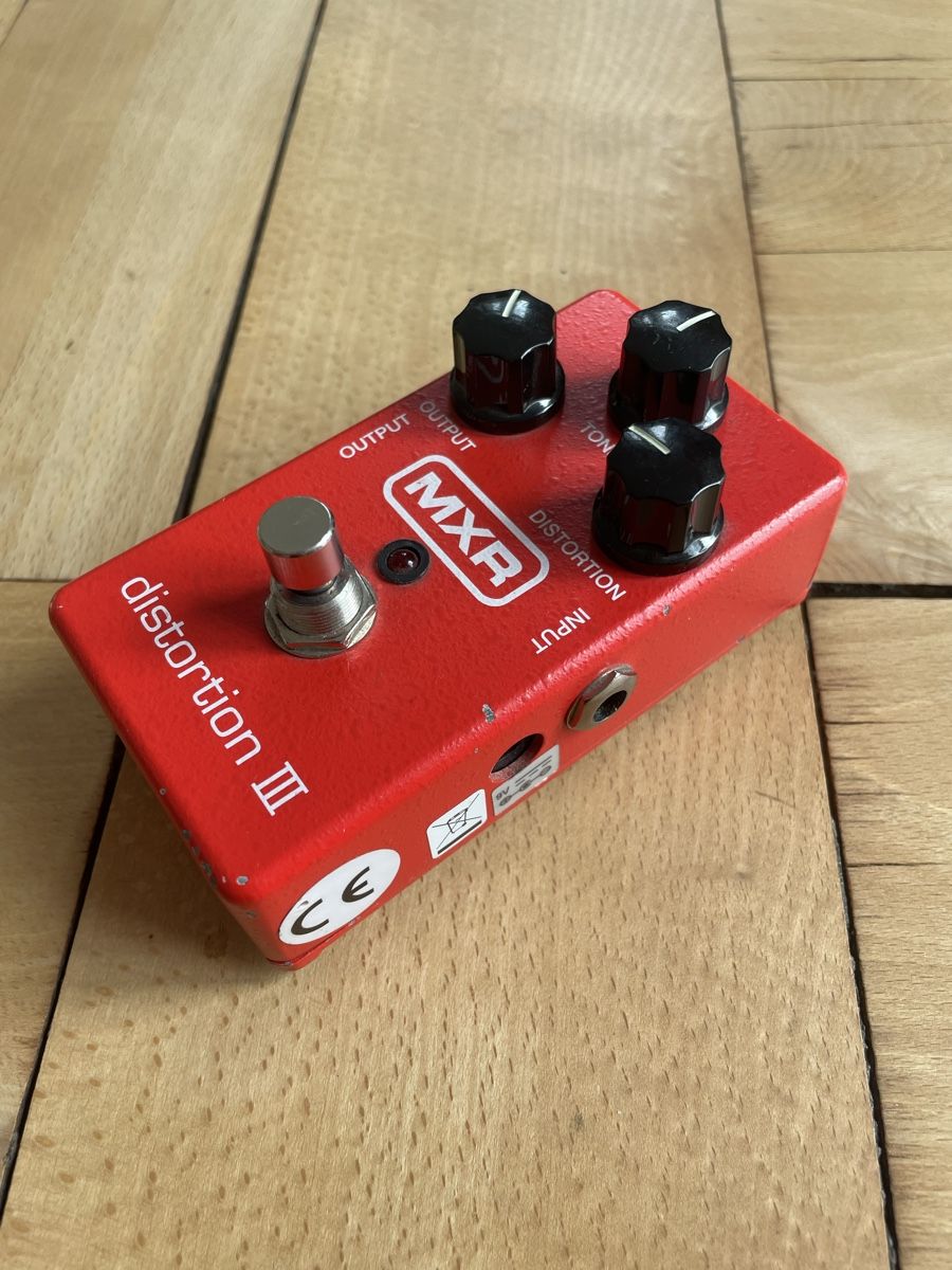 Strumenti musicali: MXR Distortion III – Usato da zürich venduto da simonritchie