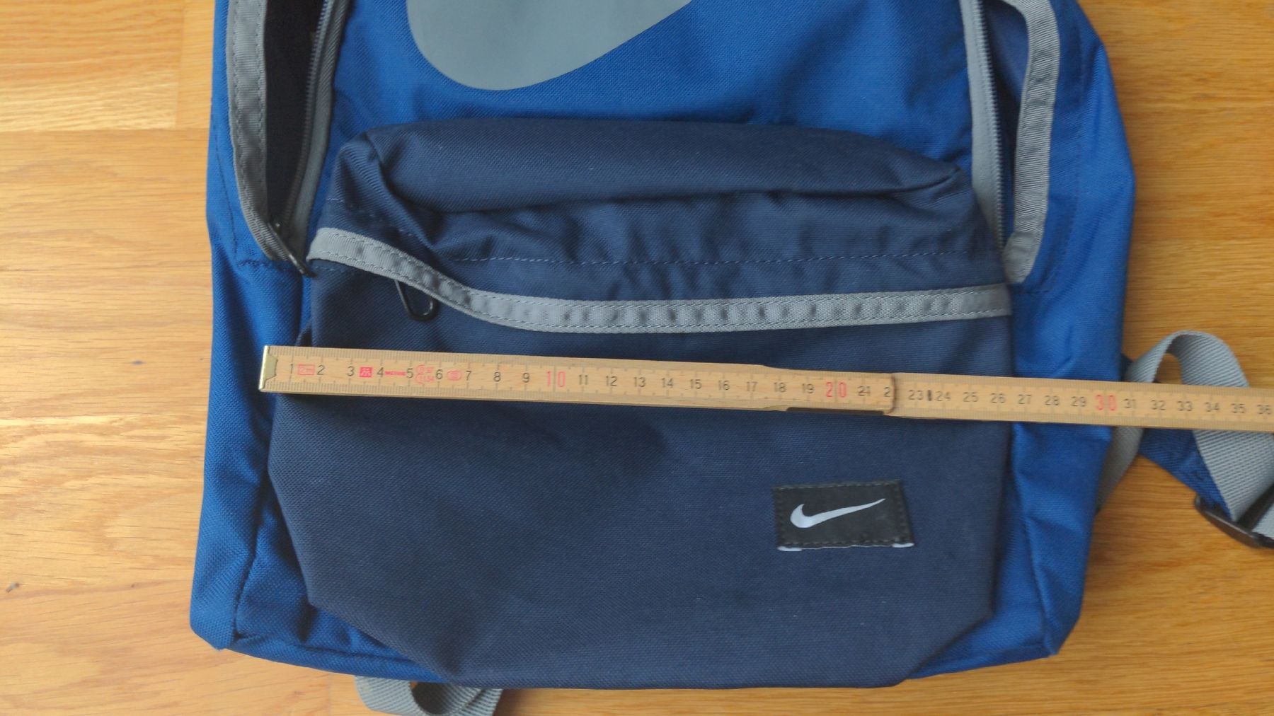 Nike Rucksäcke: Neuwertiger Nike Rucksack blau – Gebraucht aus Sutz von Rawypp 5
