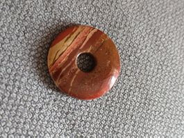 Schöner kleiner Stein Anhänger rund