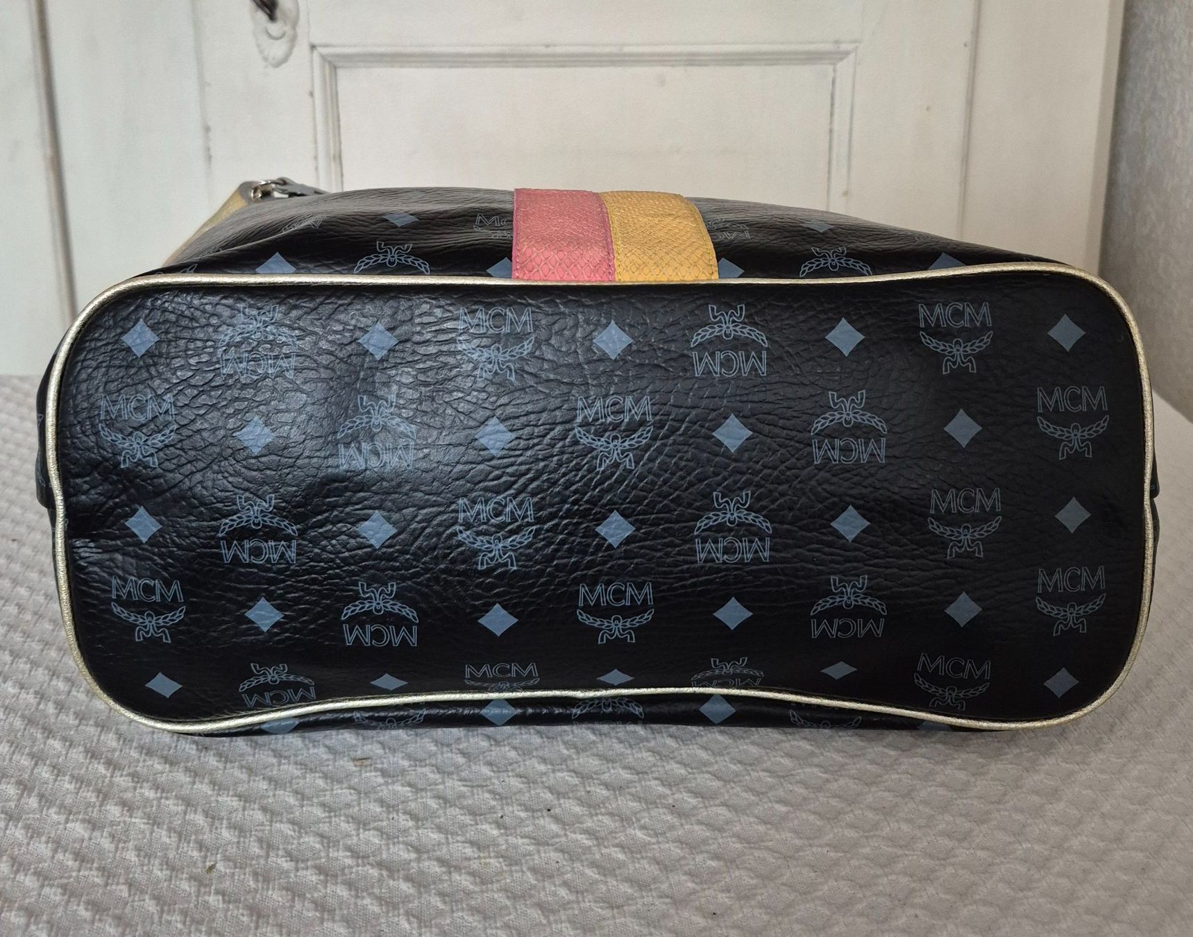 Mcm Borse da donna: MCM Shopper, mit Anhänger – Usato da Dottikon venduto da Pega7 5