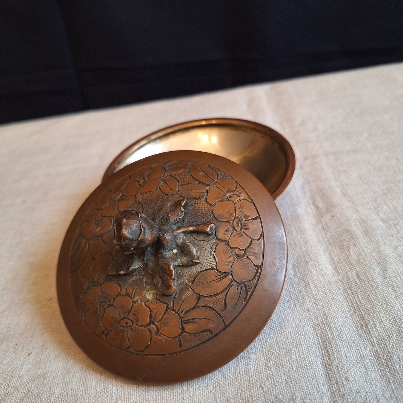 Alle Dekorationen: Versand möglich! Metall Dose, Dekoration, Rose – Gebraucht aus Winterthur von Goldpipau 4