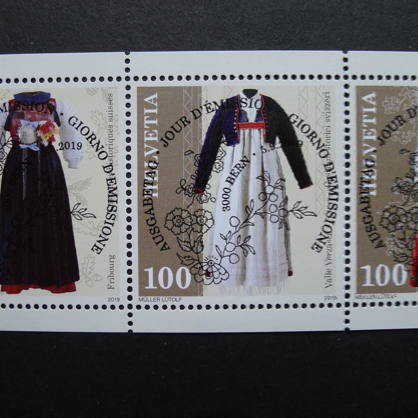 Tutti i francobolli: 2019 Nr. 1754 Block mit ET-Vollstempel – Usato da Dagmersellen venduto da wyss1982 3