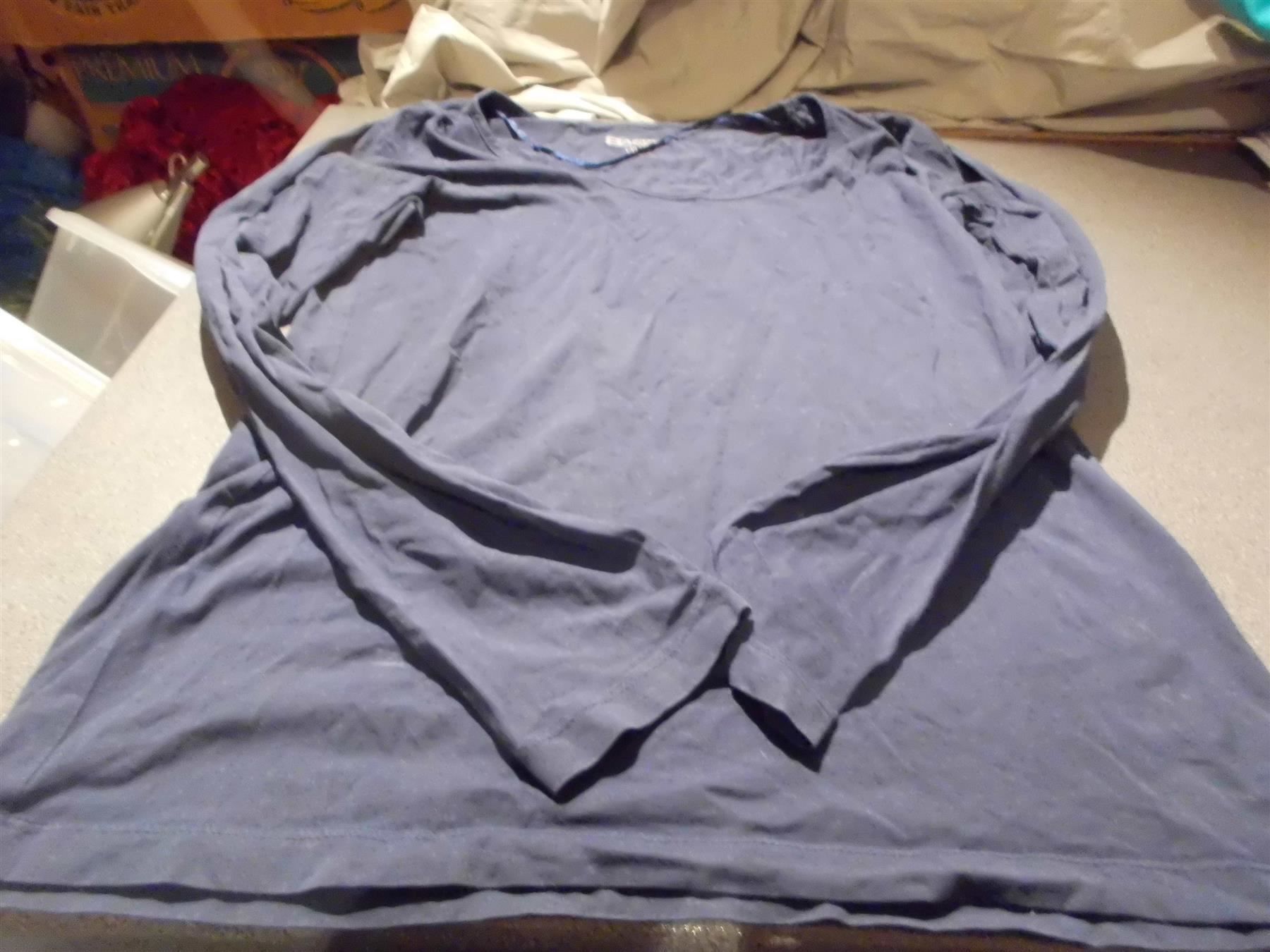 Maglioni & Felpe: Pullover Grösse XL, Chicorée, dunkelblau – Usato da Zürich venduto da Motzkuh