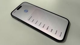 Apple iPhone 15, 256GB, Schwarz - iCloud, Top, 100% Batterie
