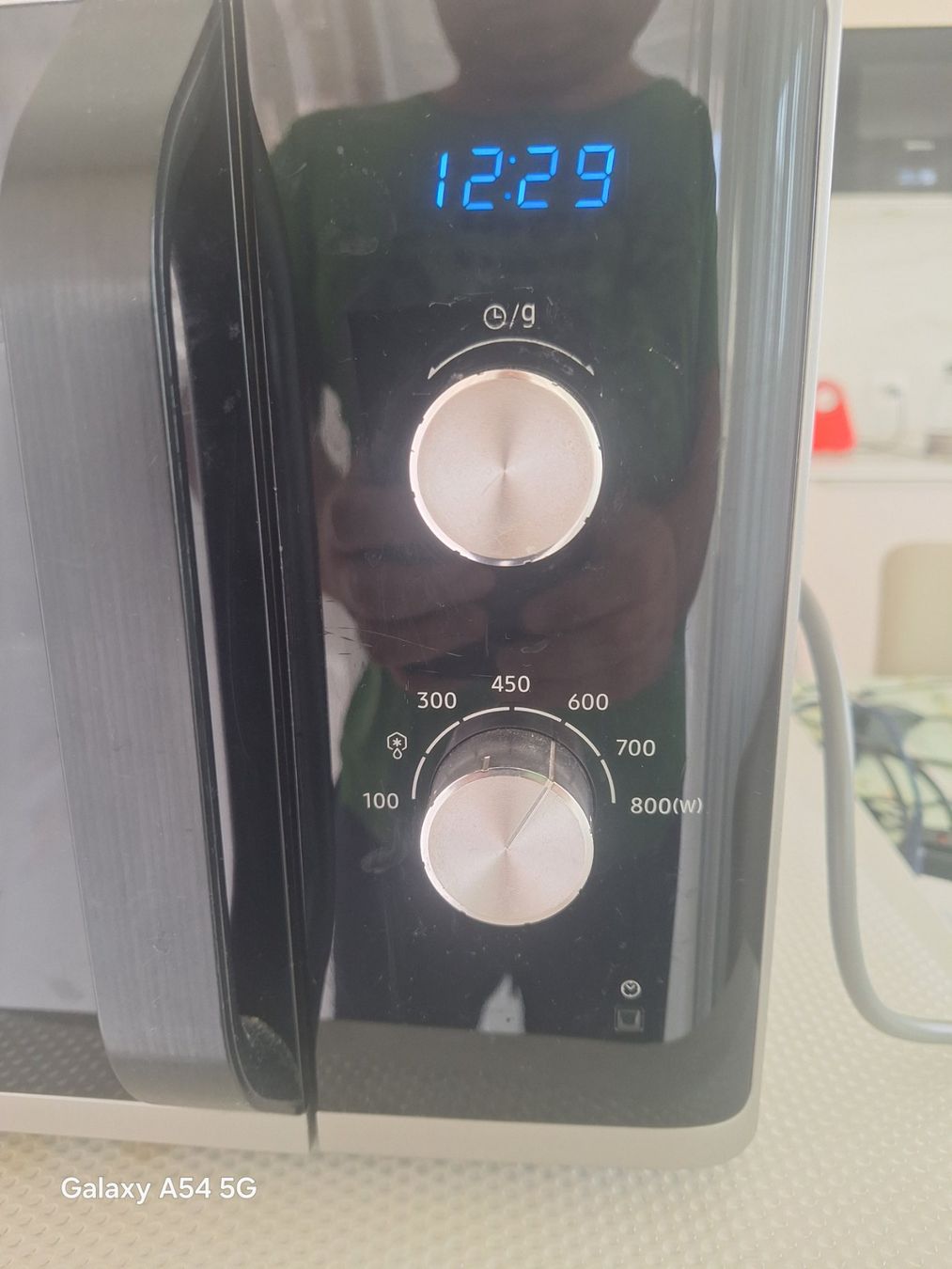 Küchengeräte: Micro-ondes Samsung Ceramic Inside, état acceptable – Gebraucht aus Genève von mbest01 1