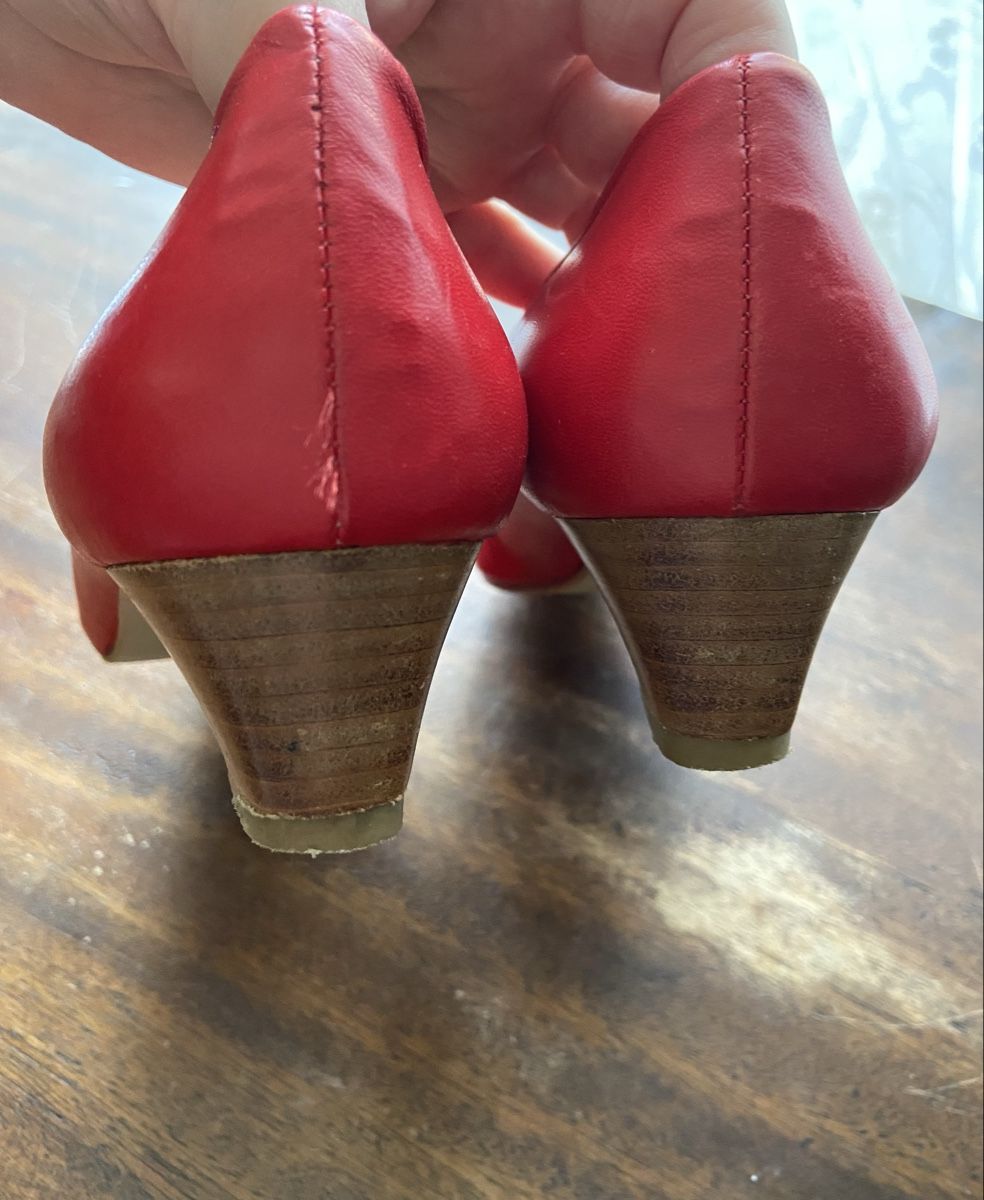 Scarpe da donna: NEW BASIC Pumps Leder rot Grösse 37,5 – Usato da Fislisbach venduto da KolibriSecondhand 6