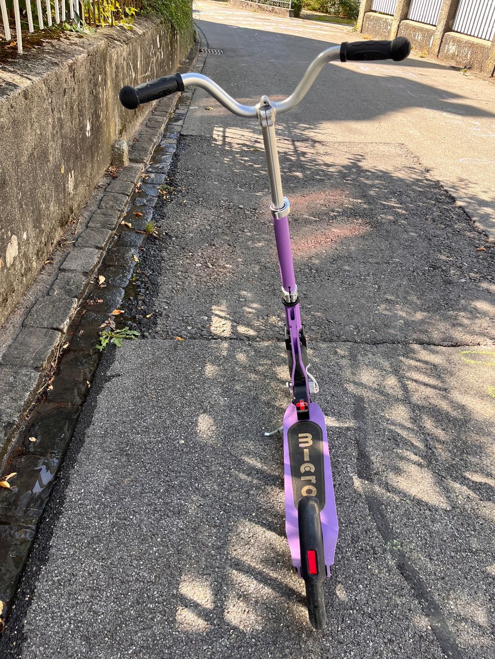 Micro Kickboard: Micro Cruiser / Scooter / Trotti – Usato da Schaffhausen venduto da Ke82 2