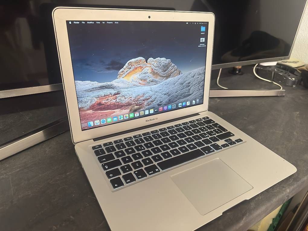 Notebook: MacBook Air 13  Batteria con 70 cicli – Usato da Riazzino venduto da mel_y8dd