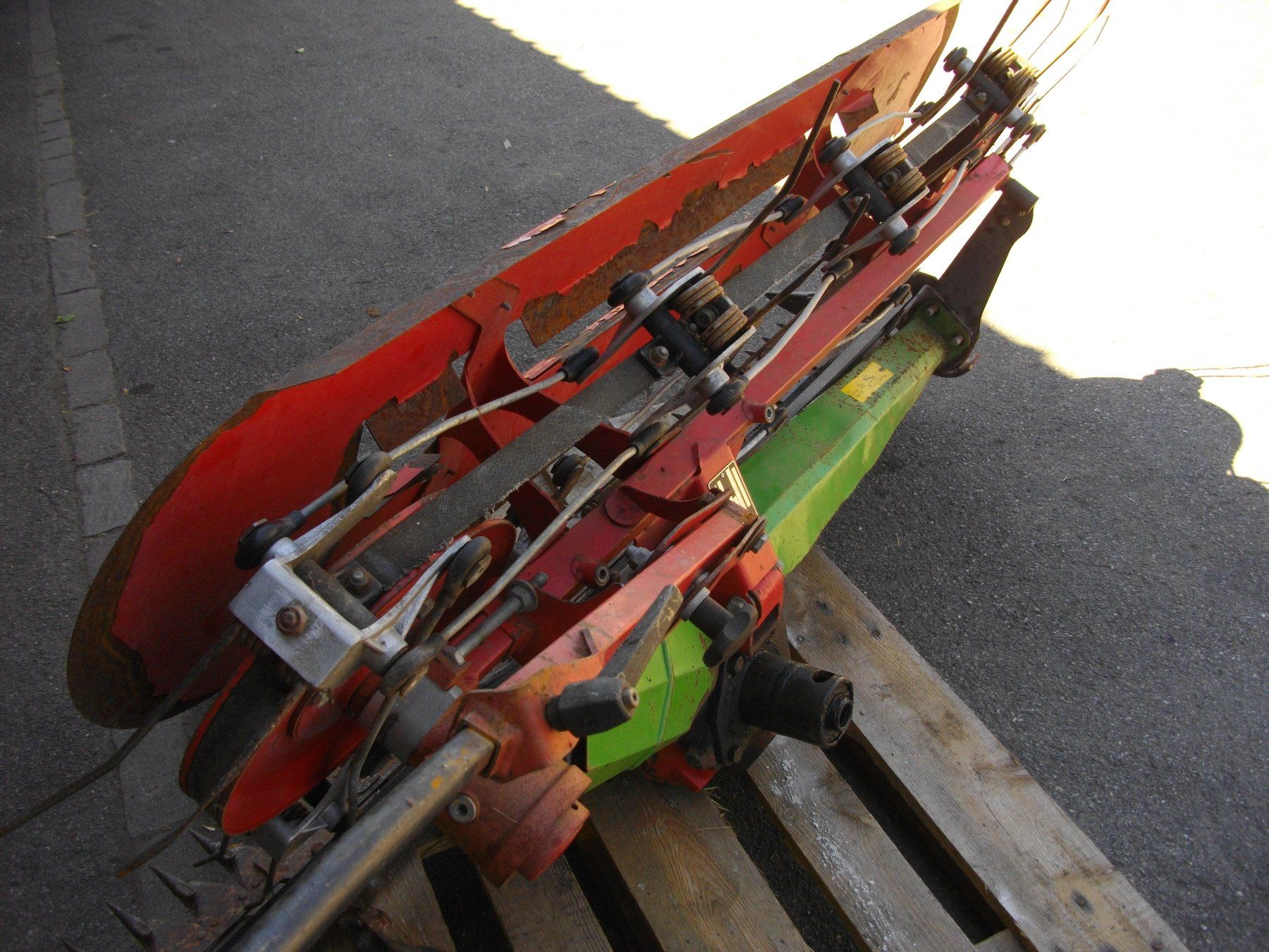 Rapid Alle Maschinen: Rapid Compacteingraser – Defekt aus Oetwil am See von Luna519 4