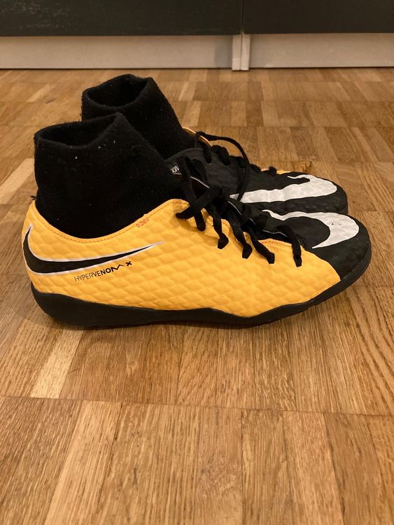 Hallenschuhe store nike hypervenom