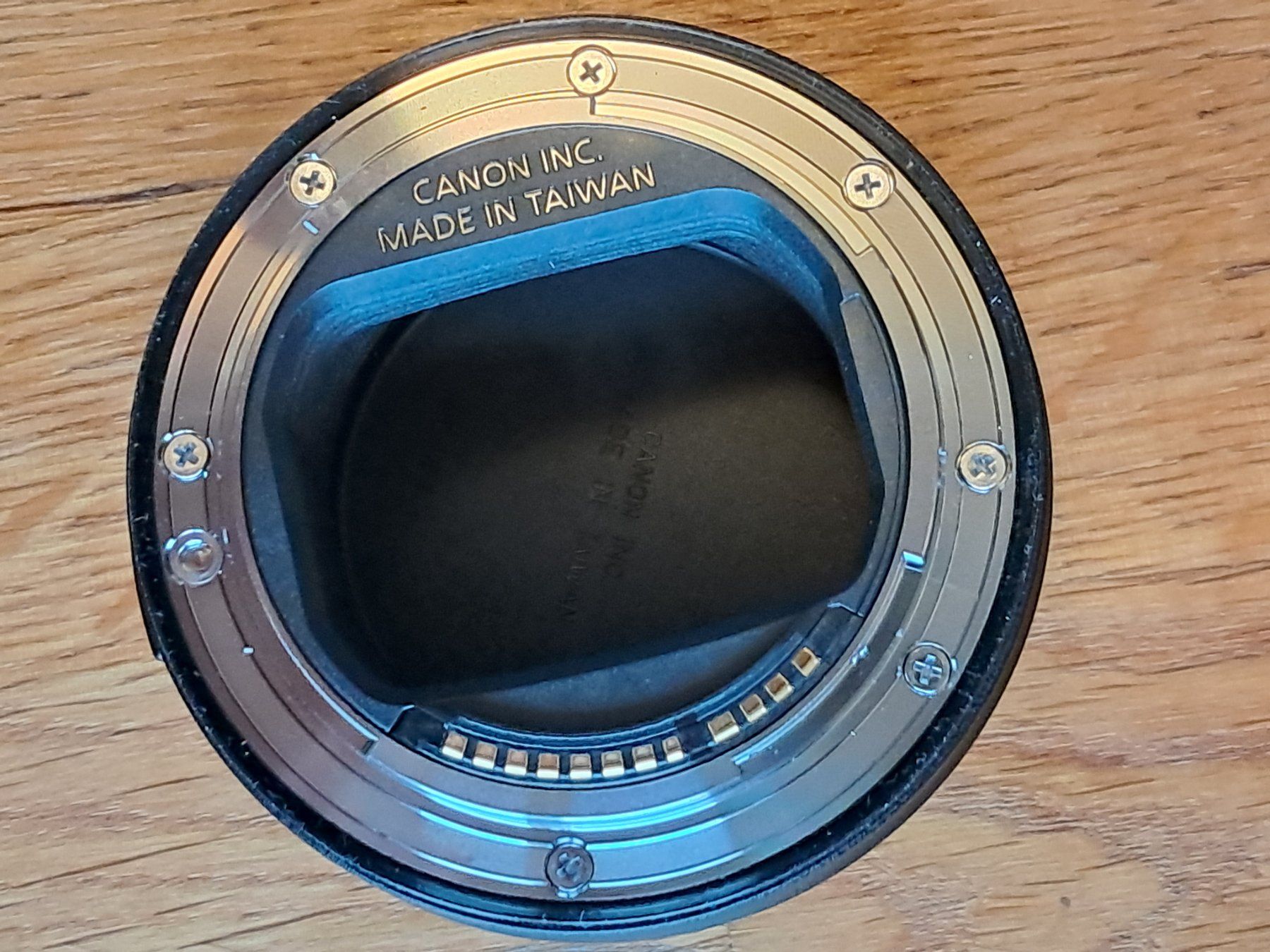 Canon Adattatori foto: Canon Objektiv Mount EF-EOS R / EF auf neu RF Obj. Adapter – Usato da Winterthur venduto da sekkohsam 1