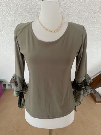Schönes Shirt / Calyx / T2