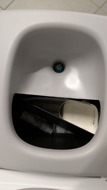 WC: Trockentoilette unbenutzt  – Neu und originalverpackt aus Basel von kar_sf2t 1