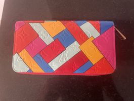 Louis Vuitton porte-monnaie long tout en couleur ❤️💙💜🧡