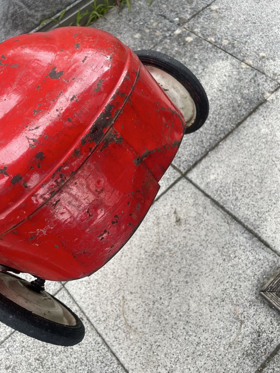 Spielzeuge: Ancienne Voiture à Pédales MG – Gebraucht aus Vallamand von Bricbracbroc82 7