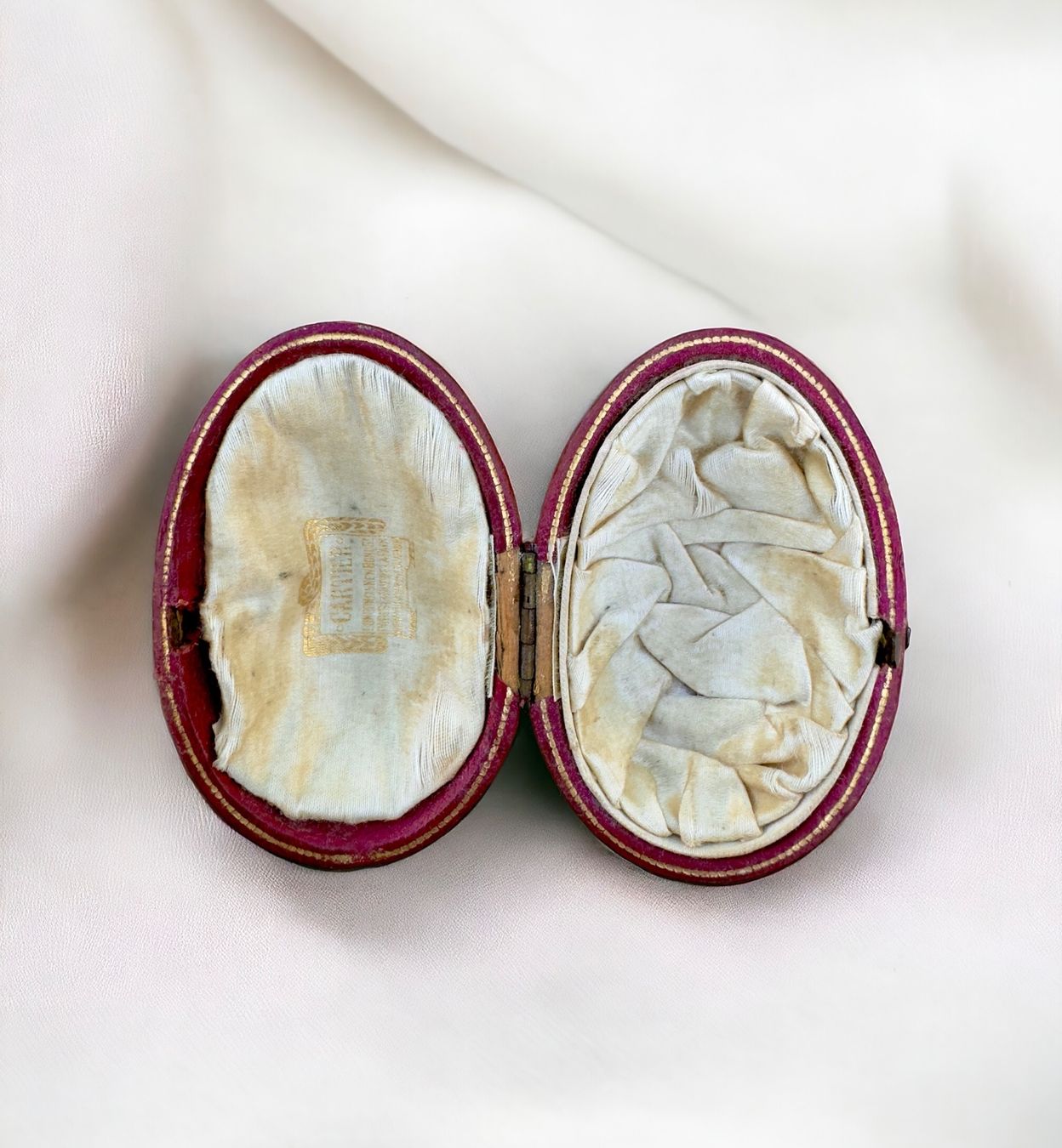Cartier Dosen: Antique Cartier Egg Shaped Box – Gebraucht aus Embrach von estzeh1 4