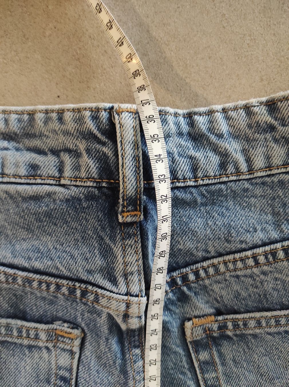 H&M Hosen: Hellblauer Jeans, gr 36 – Gebraucht aus Rupperswil von Tynna 4