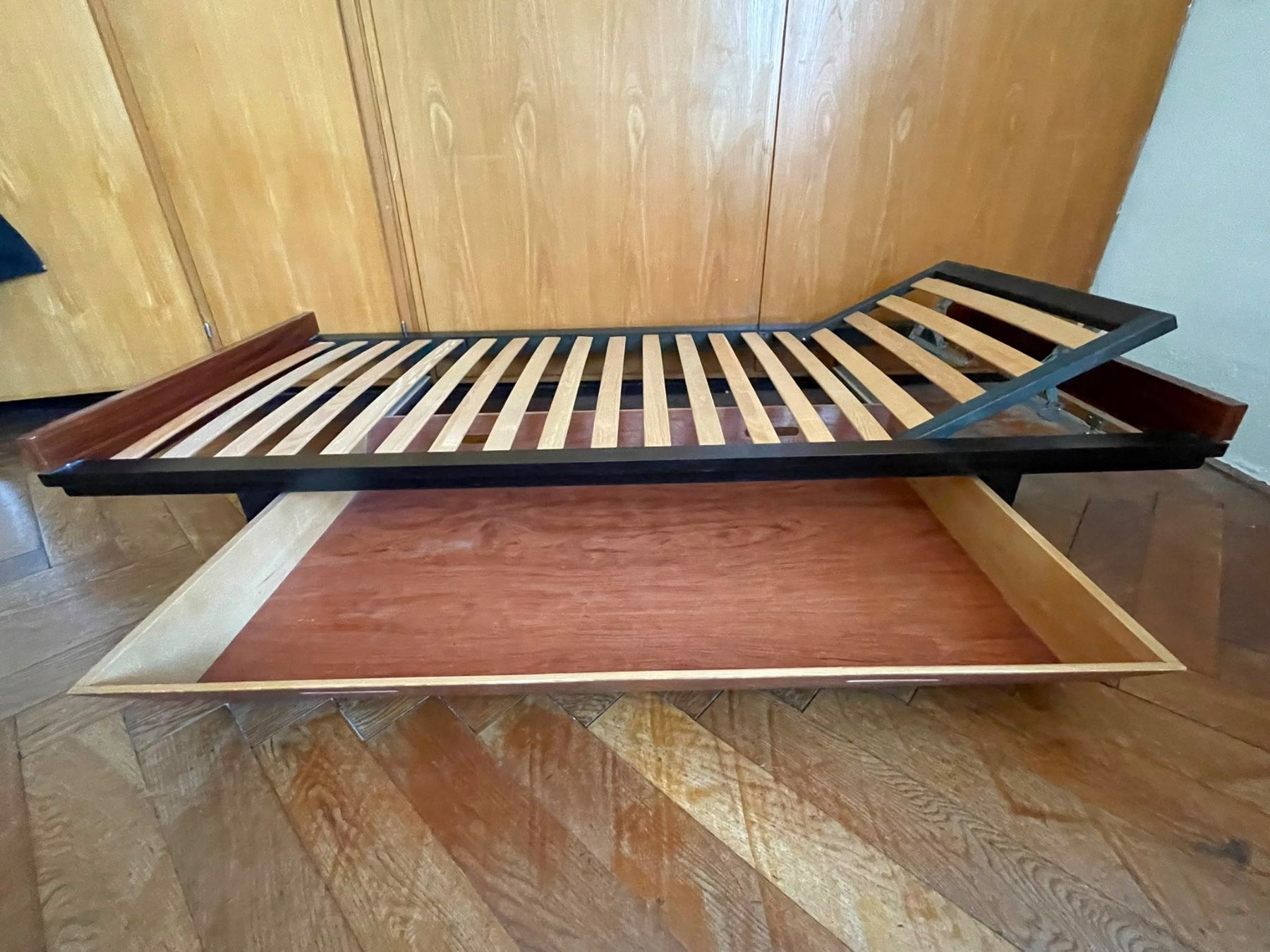 Letti: Bett mit auziehbaren Schublade – Usato da Uster venduto da jastroem 5