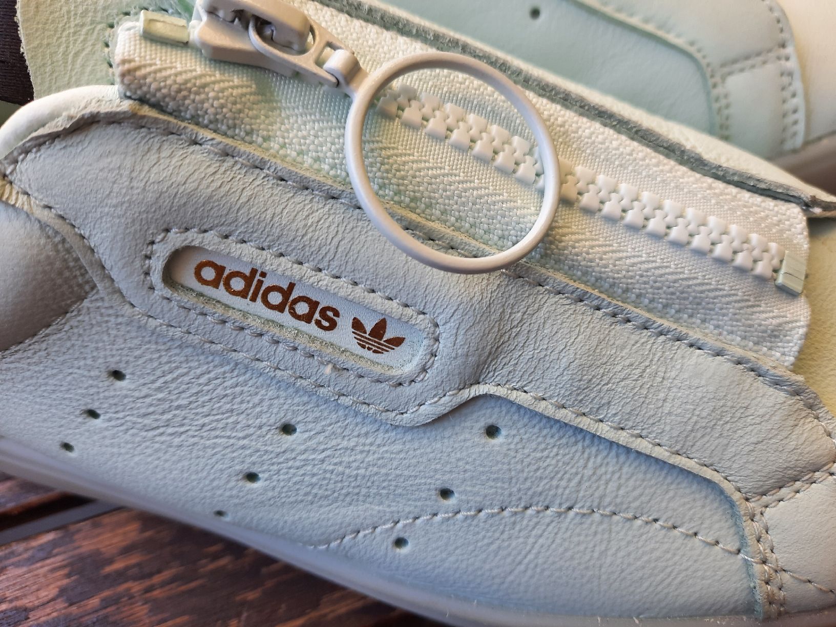 Adidas Scarpe da donna: ADIDAS  SLEEK  , en CUIR – Usato da Le Locle venduto da marylise01 1