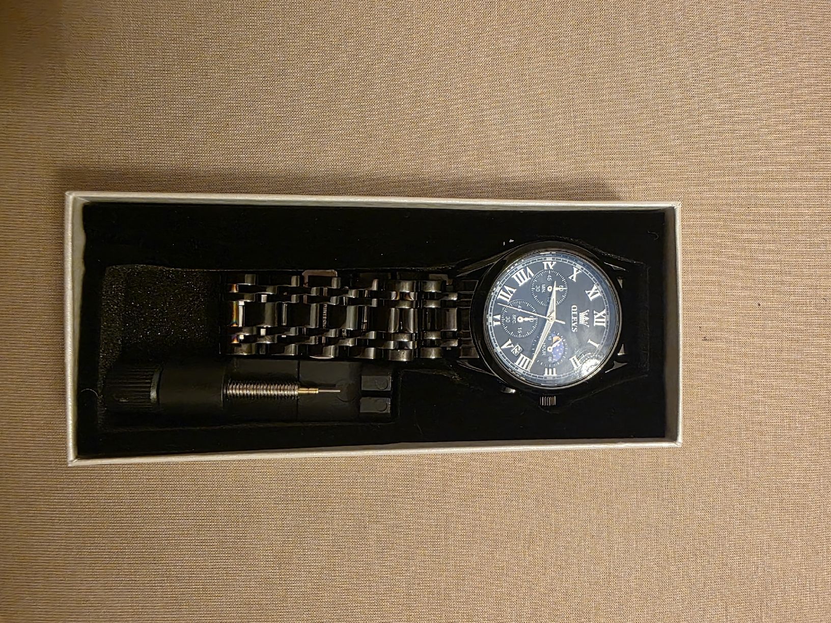 Uhren: OLEVS Men’s Chronograph Watch with Moon Phase – Neu (gemäss Beschreibung) aus Langwiesen von leo_ymm2