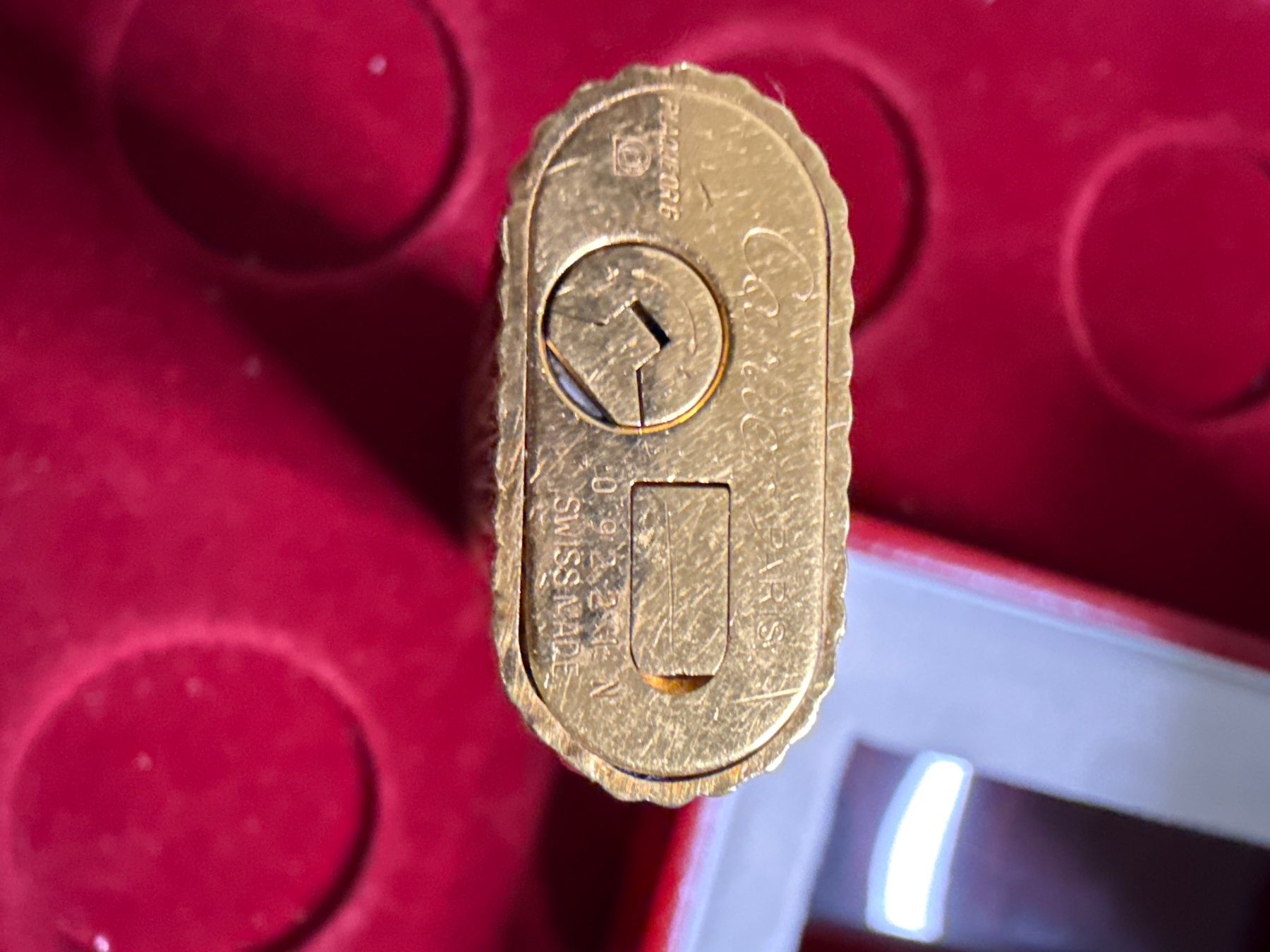 Cartier Feuerzeuge: Cartier Gasfeuerzeug – Gebraucht aus Pfeffingen von Allhandelklgwatches 3