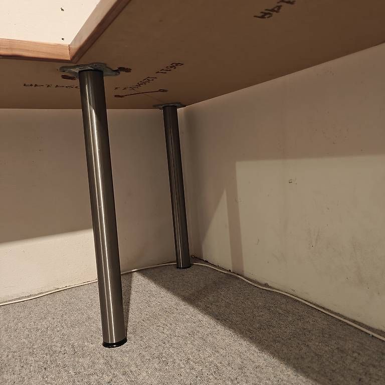Bureaux: Büropult – D'occasion à Obernau par mat_nk58 2