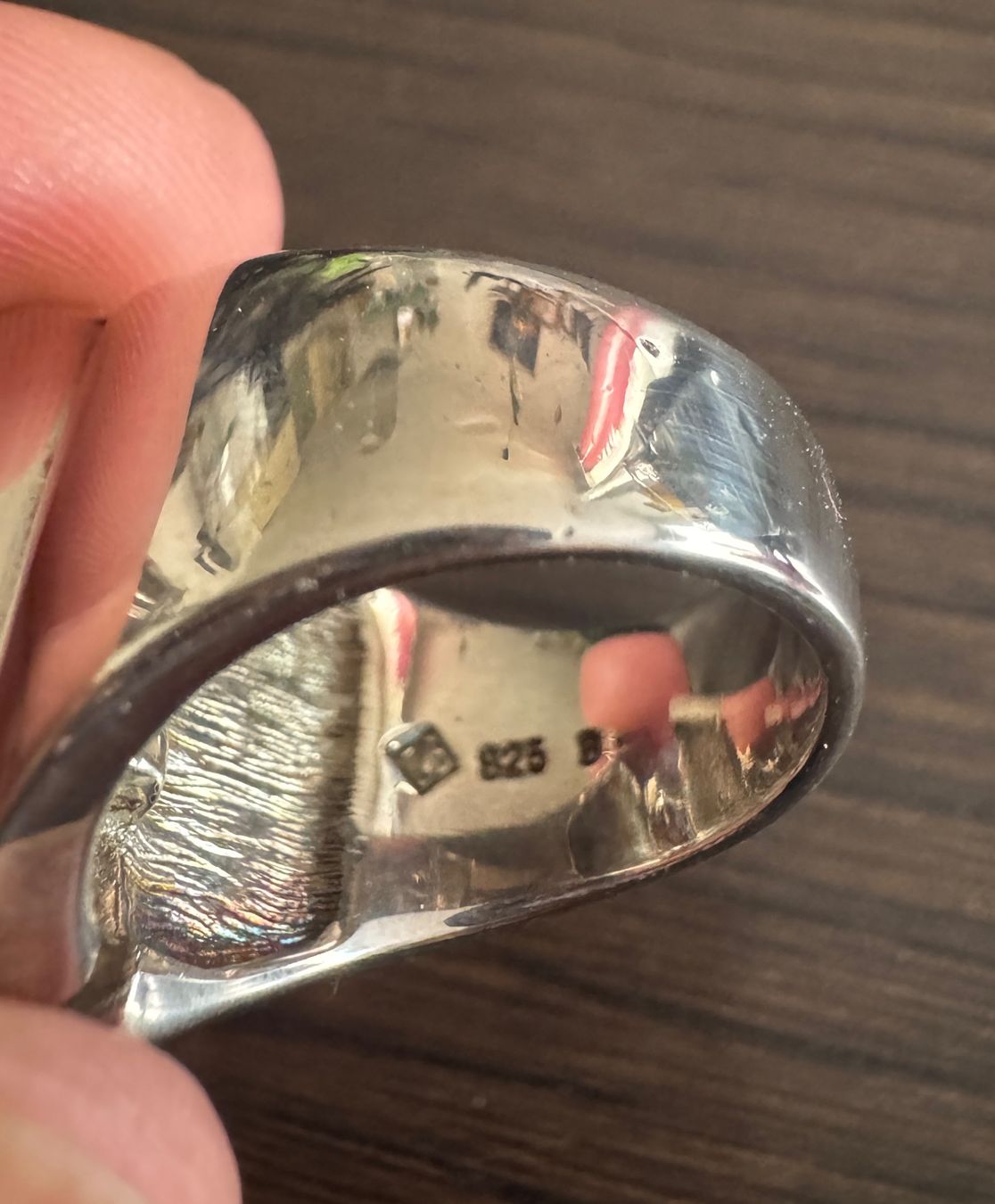Anelli: formschöner Silberring 825 mit violettem Stein – Usato da Hinwil venduto da Pumuckel8 4