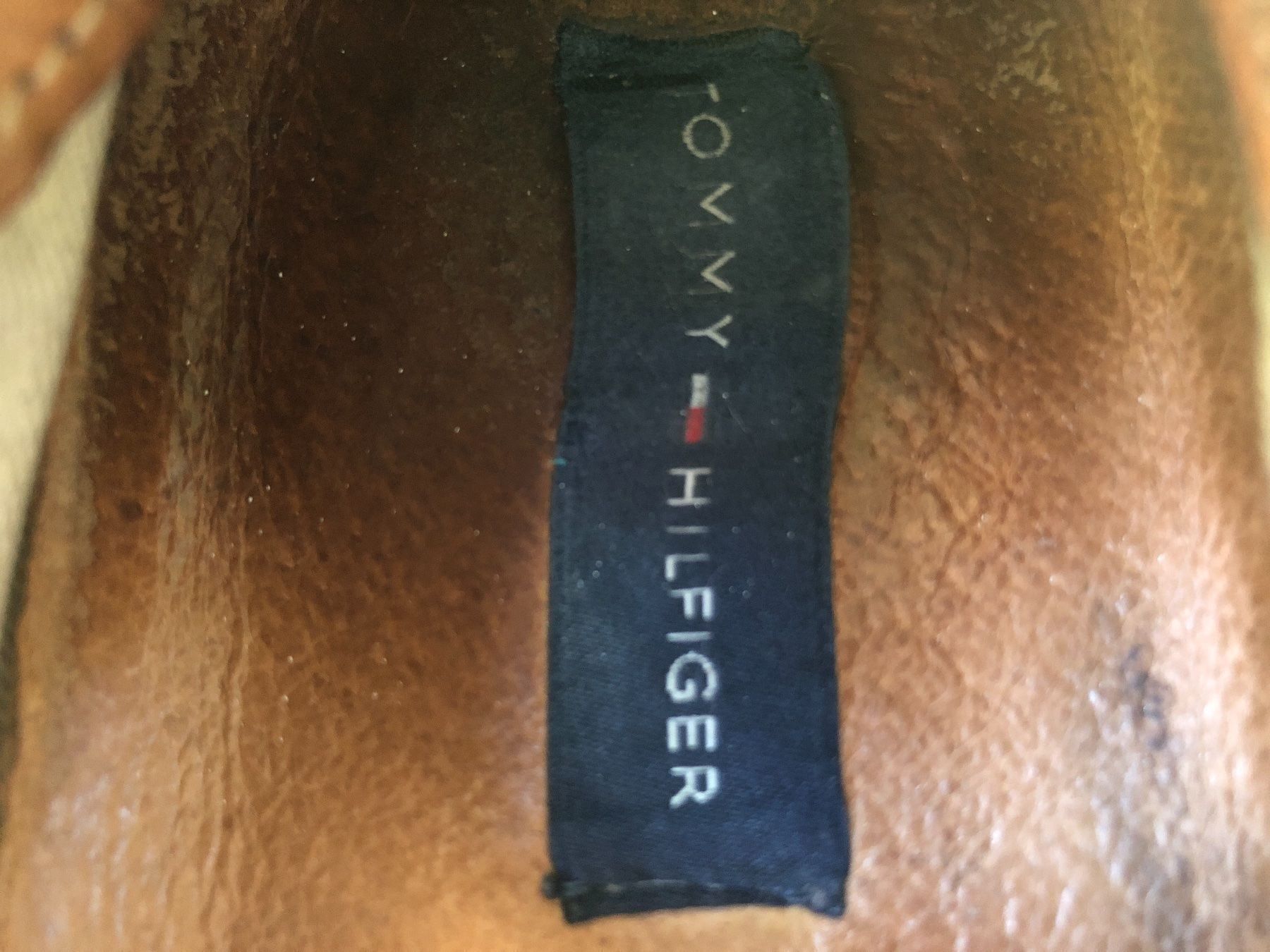 Tommy Hilfiger Scarpe da uomo: Tommy Hilfiger Schuhe – Usato da Schlieren venduto da Mattis123 2
