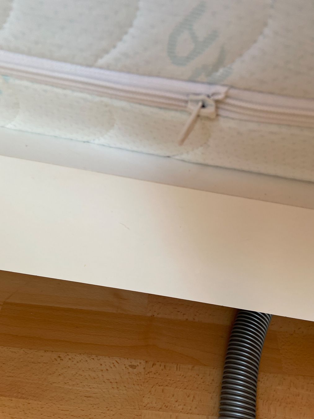 Betten: BETT mit NACHTTISCH – Gebraucht aus Geuensee von naruka 4