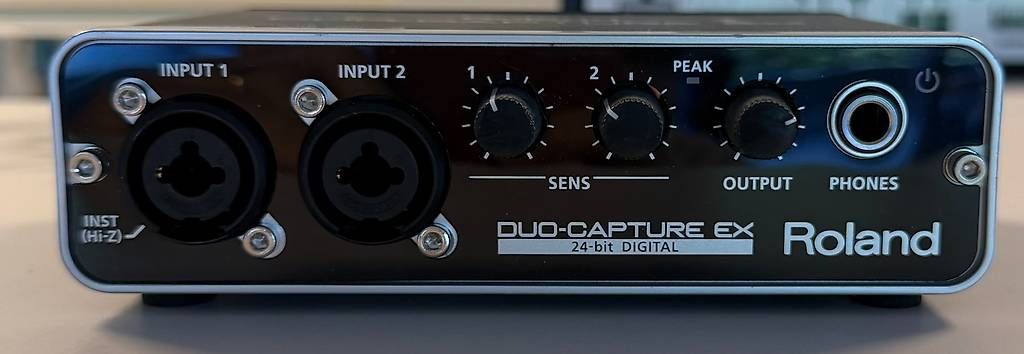 Roland Instruments de musique: Roland DUO-CAPTURE EX USB Audio Interface  Top Zustand – D'occasion à Luzern par Cyrill81 1