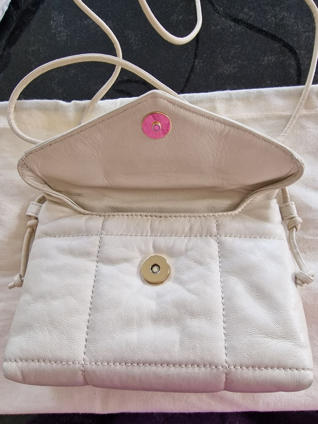 Borse da donna: Pochette Anita Bilardi – Usato da St. Niklausen LU venduto da wishbonerfb 4