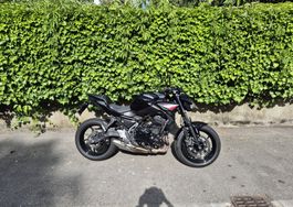 KAWASAKI Z 650