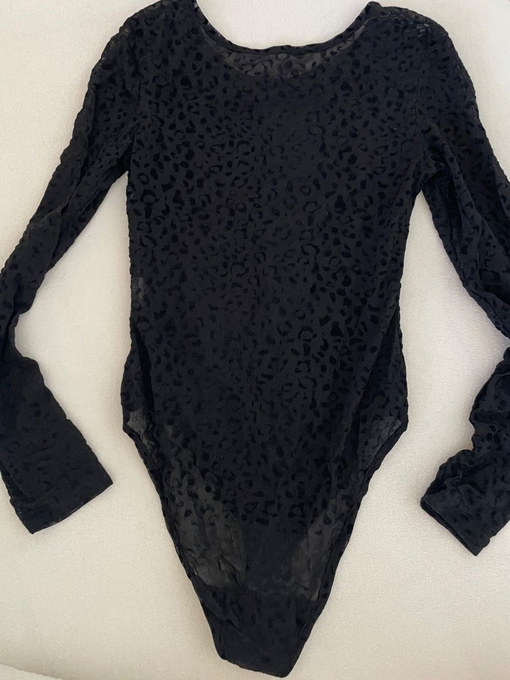 Tops: Body Leo-Print, Grösse S – Neuf (Voir description) à Nidau par sve_2thh 2