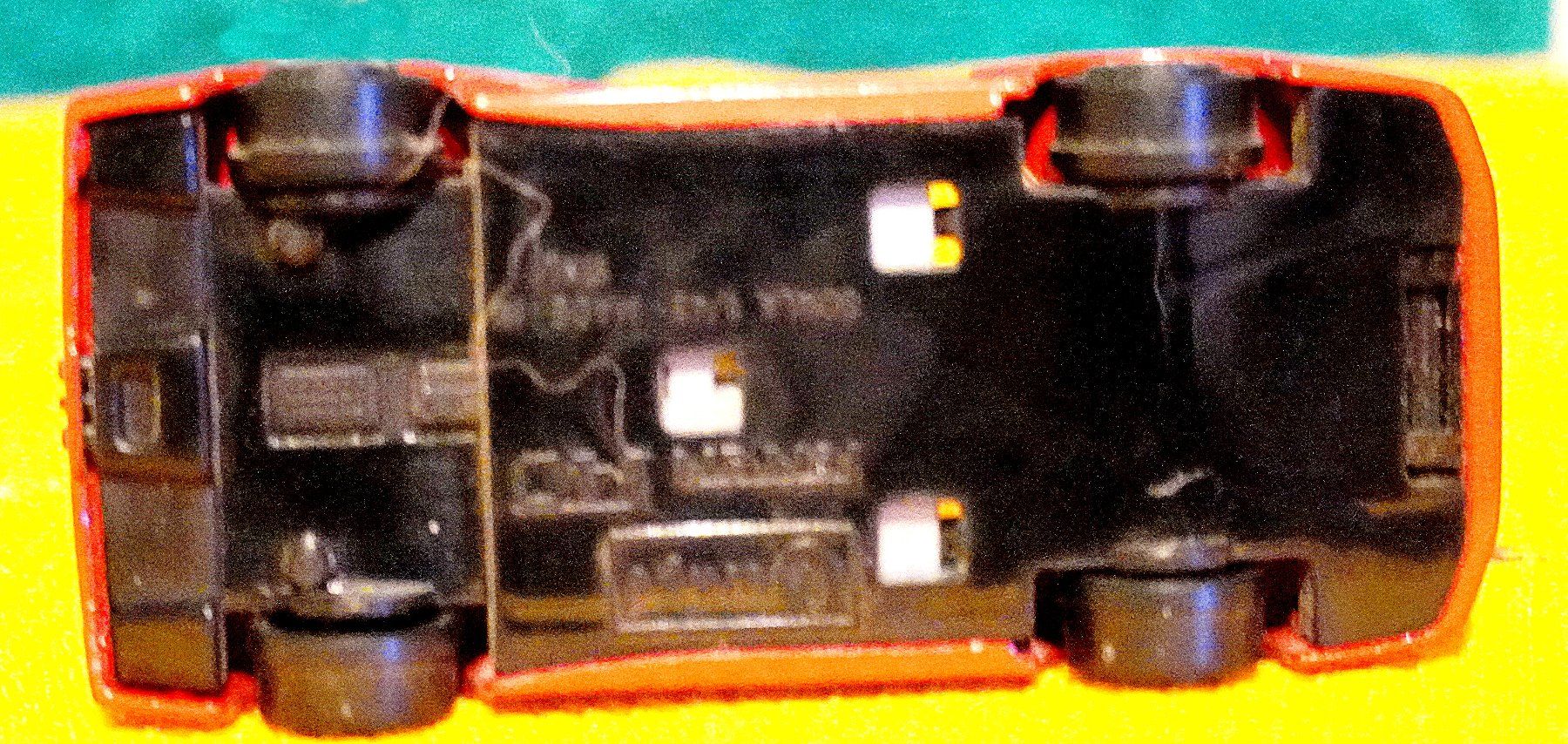 Ferrari Modellini d'auto: Ferrari F40 1/43 – Usato da Baar venduto da 2cvbaar 4