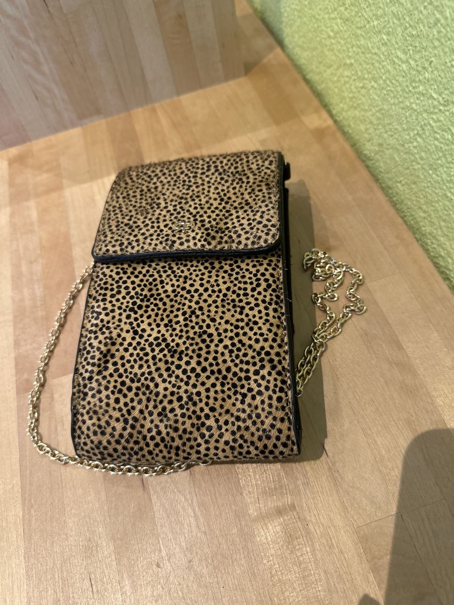 Sacs femmes: Sac smartphone Parfois neuf – Neuf (Voir description) à Düdingen par Yellow 1