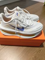 Nike Vomero Premium Weiss Gr. 43