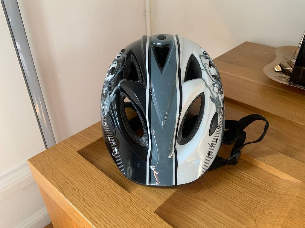 Caschi: Kindervelohelm Set (2 Stück) – Usato da Zürich venduto da til_9wtp 3