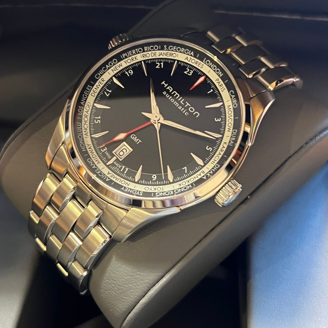 Hamilton Orologi: Hamilton Automatic GMT Full Set H326950 – Usato da Carouge GE venduto da Watchaser 8