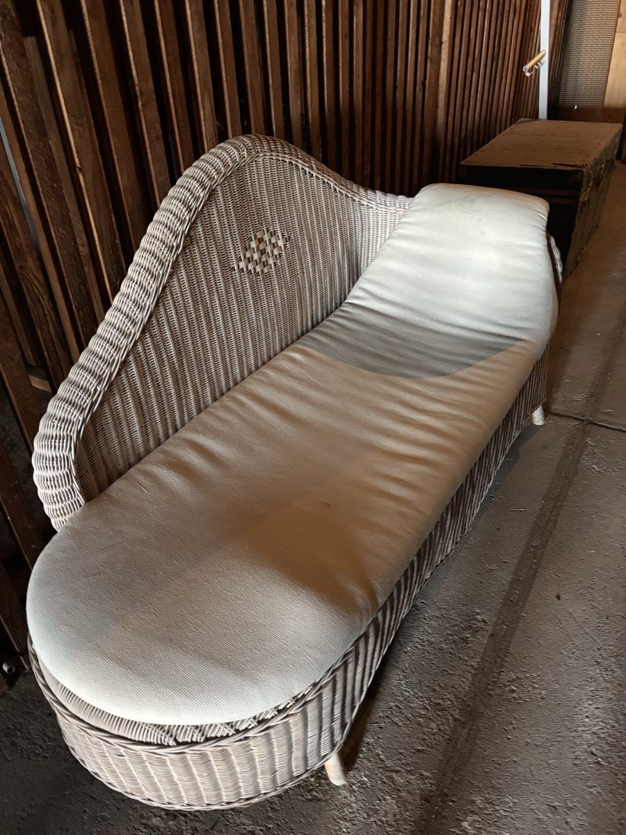Sedie a sdraio: Ratan Regamiere Sofa – Usato da Kaiseraugst venduto da mfr_n99h