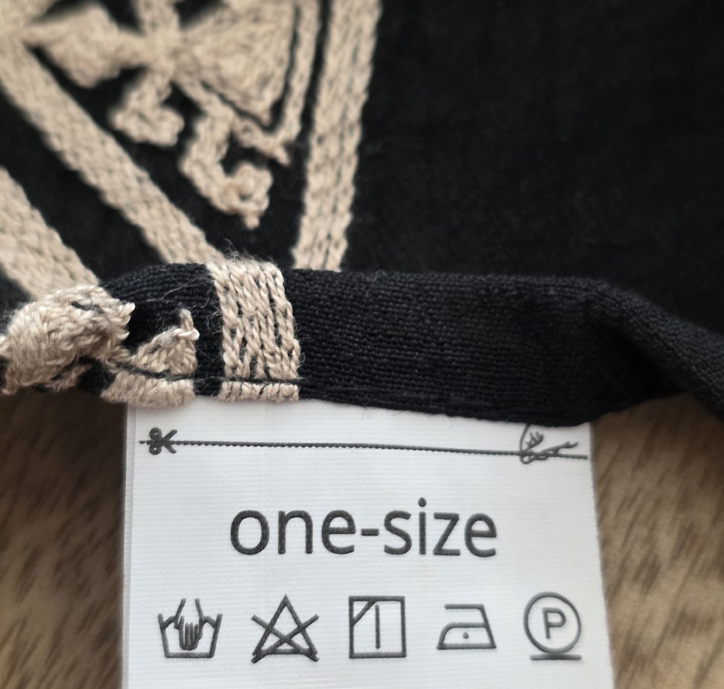 Internationale Kunst: Schwarzer Kimono bestickt one-size neu  – Neu (gemäss Beschreibung) aus Rheinsulz von Gilea 4