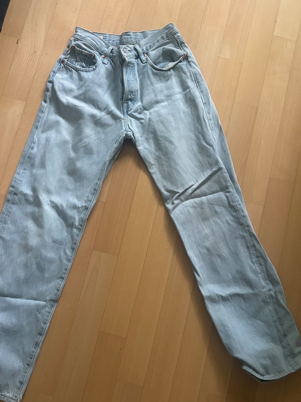 Levi's Jeans: Levi’s 501 jeans – Nuovo (secondo la descrizione) da Veyrier venduto da scheang 1