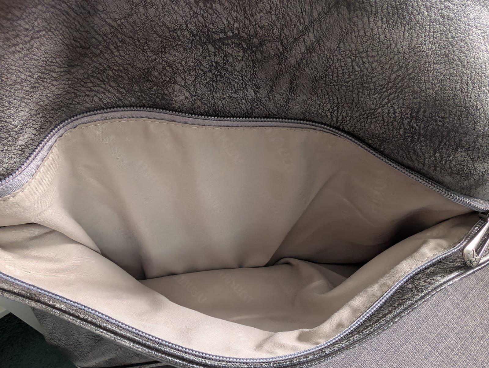 Borse da donna: Eine Handtasche von Nanucci – Nuovo e nell'imballaggio originale da Zweisimmen venduto da Mousie 1