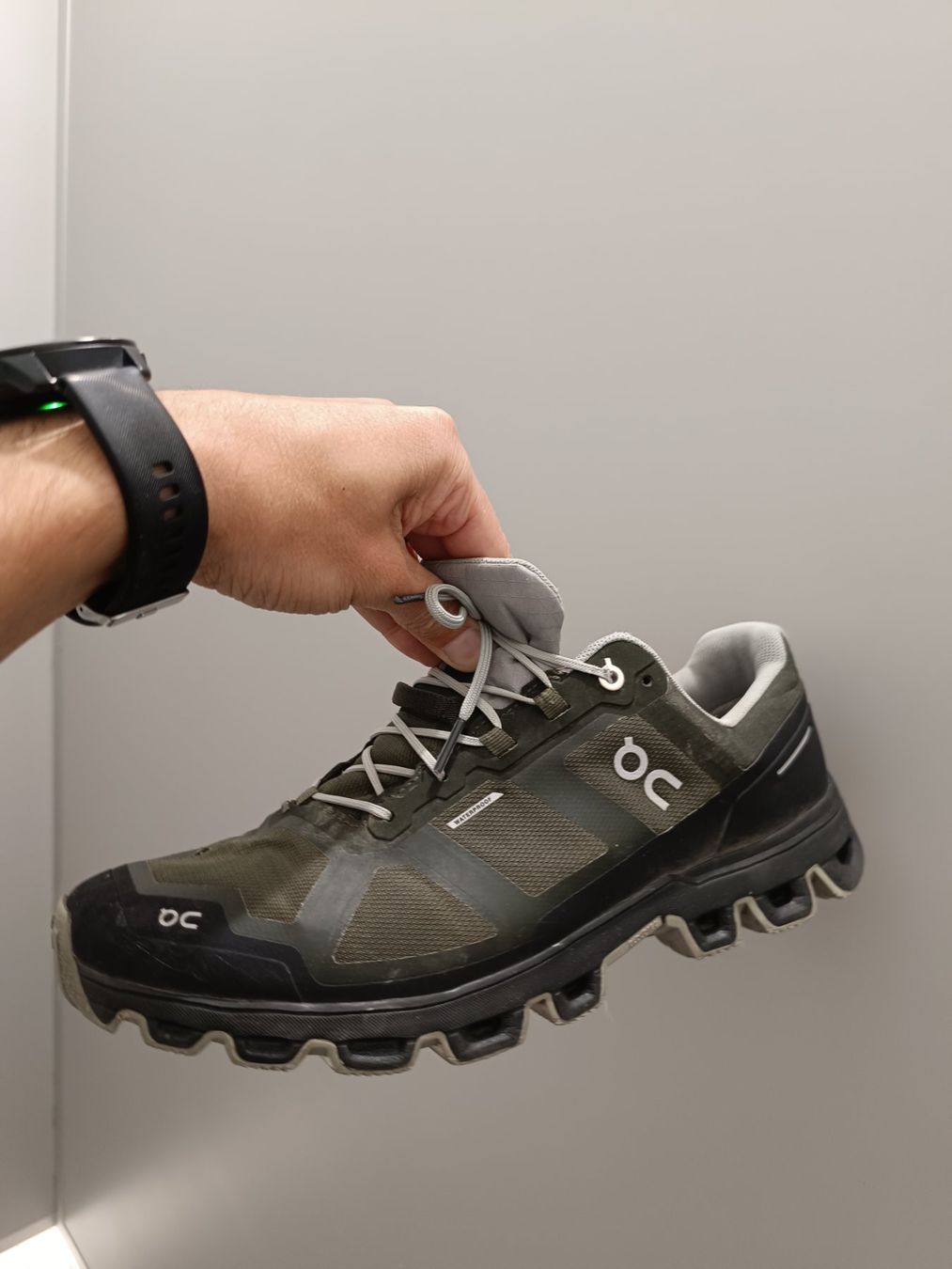 On Scarpe da uomo: On Cloudventure Waterproof Grösse 45 Trailschuh Wanderschuhe – Usato da Berikon venduto da mezzze 6