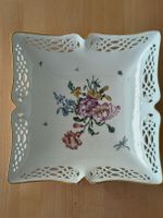 Porzellan Schale Eckig mit Blumenmuster und Vergoldung