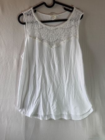Süsses Top mit Spitze von H&M Gr. L