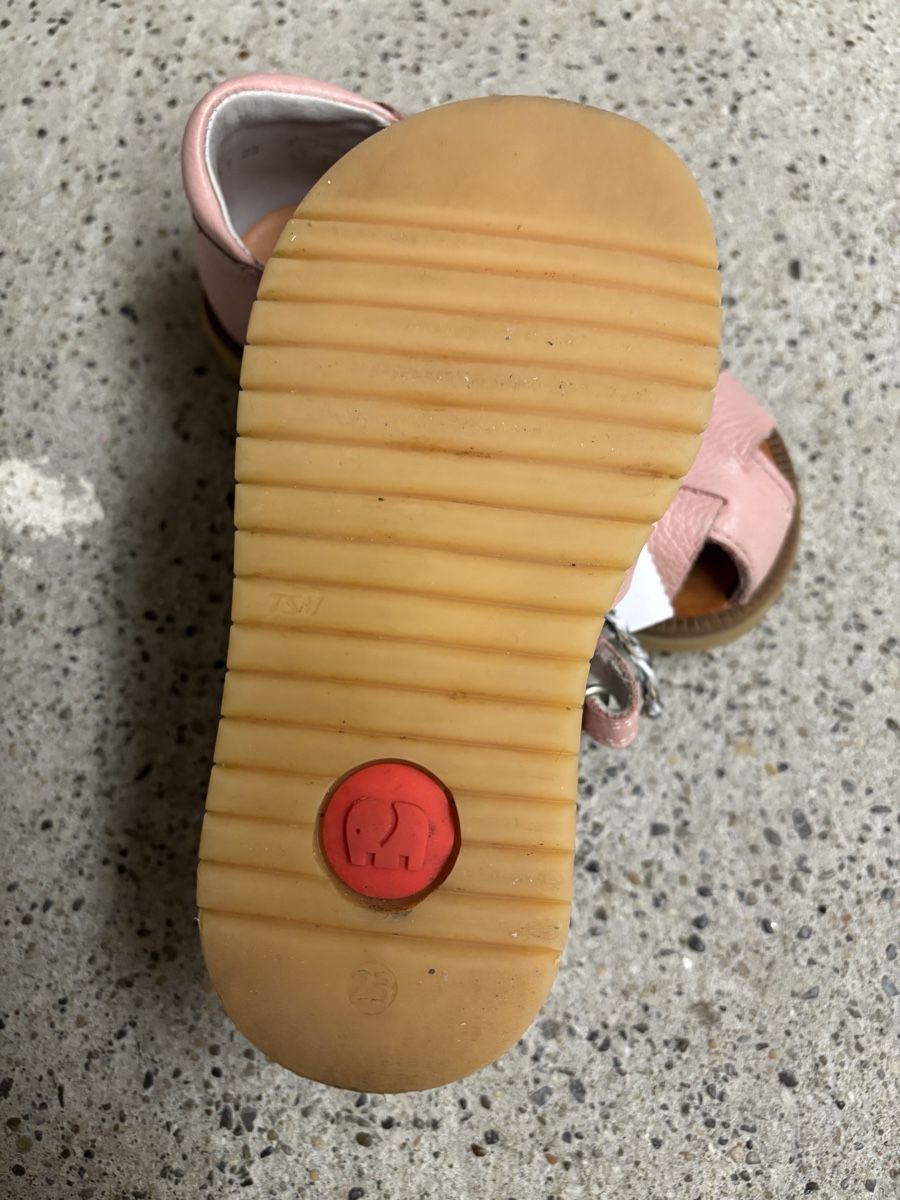 Elefanten Chaussures filles: Elefanten Sandale, rosa Gr. 23 – D'occasion à Büren an der Aare par Nikito2001 4