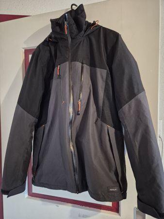 Wanderjacke Forclaz Decathlon schwarz grau Grösse M