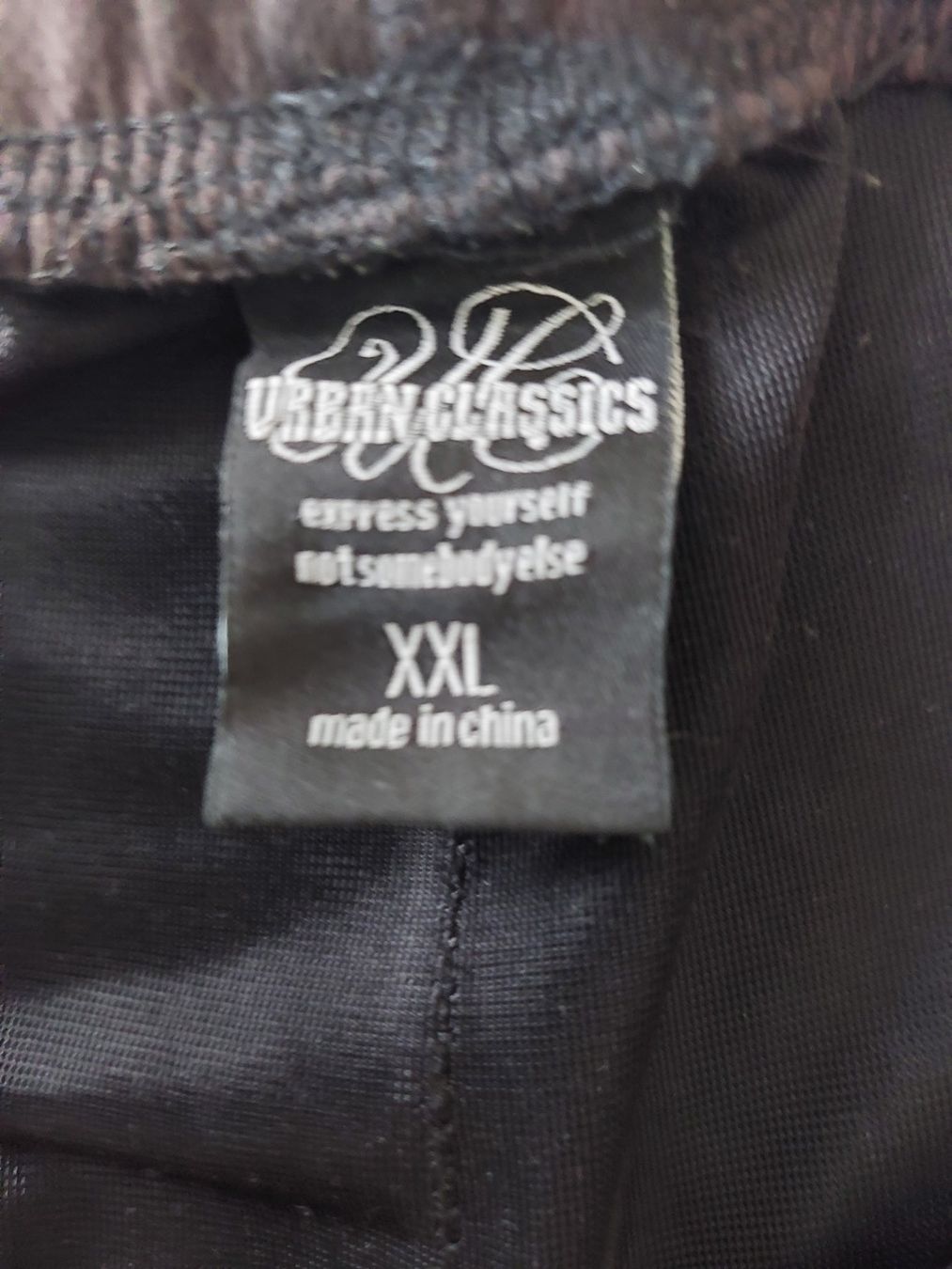 Pantalons: Herren Shorts Gr.  XXL – D'occasion à Schmitten par JasiStern 2